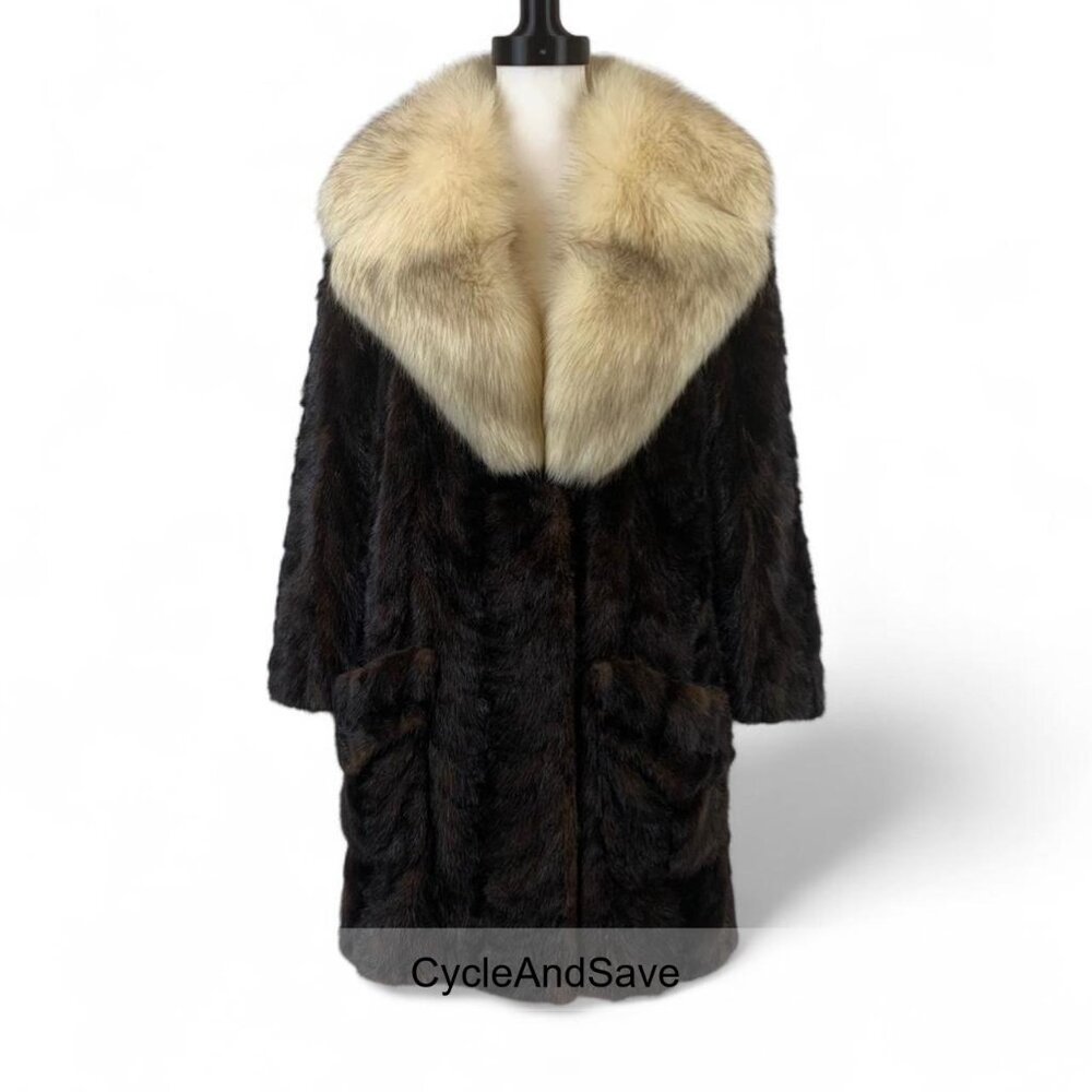 Holzman Furs Chic Dark Brown Mink & Fox Coat - Size L, Perfect for Winter Elegan